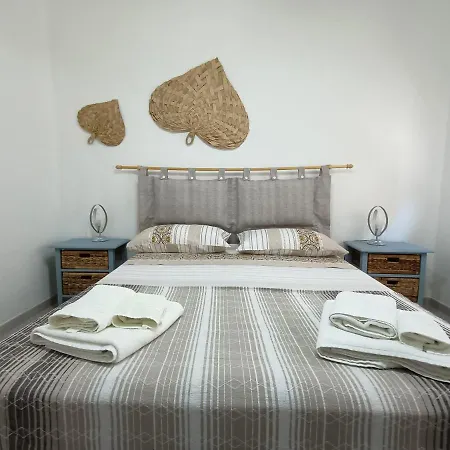 Holiday home Casa Bise Portopalo Di Capo Passero